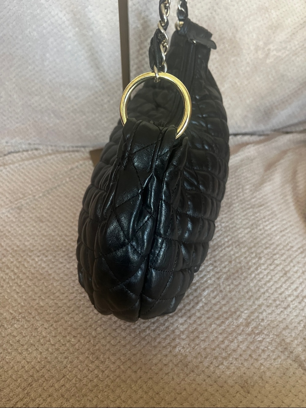 Cato Quilted Black Leather Shoulder Handbag - Picture 4 of 8